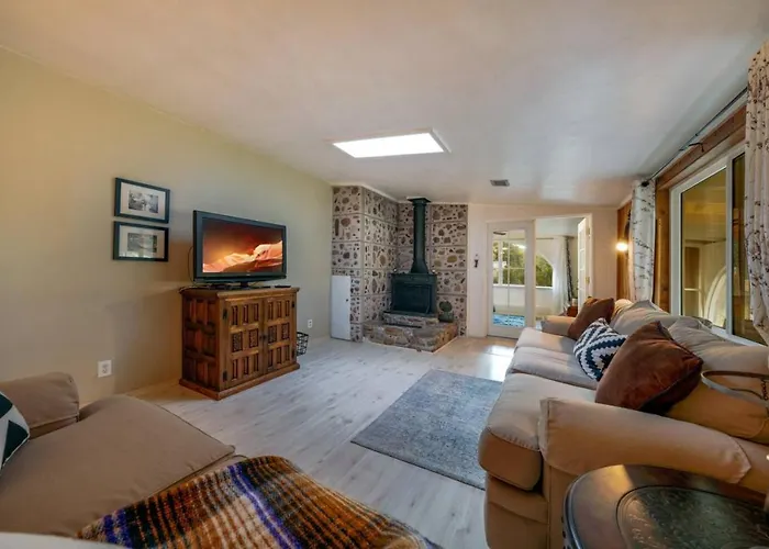 Lyle Canyon, Sleeps 8, Country Quiet, Solitude Vakantieboerderij Elgin