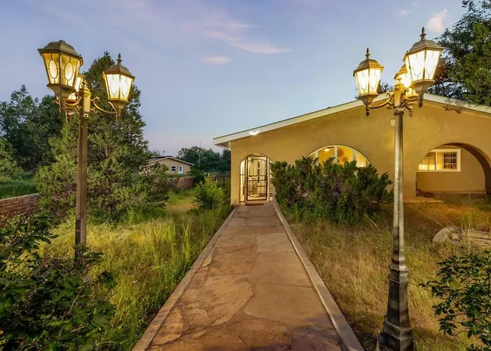 Lyle Canyon, Sleeps 8, Country Quiet, Solitude Vakantieboerderij *